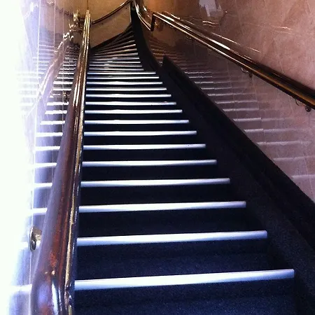 Hotel Clemens 3*