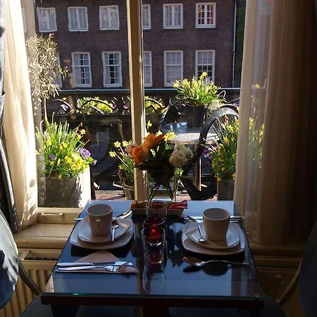 Clemens Ξενοδοχείο