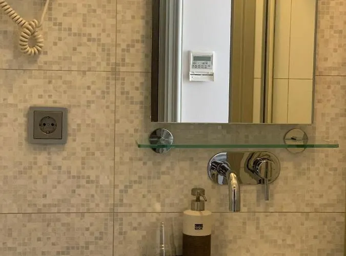 클레멘스 암스테르담