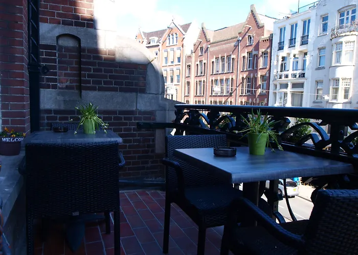 클레멘스 암스테르담