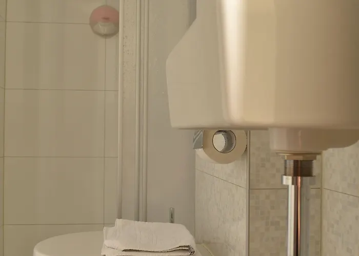 클레멘스 호텔 3*