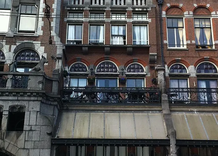 클레멘스 암스테르담