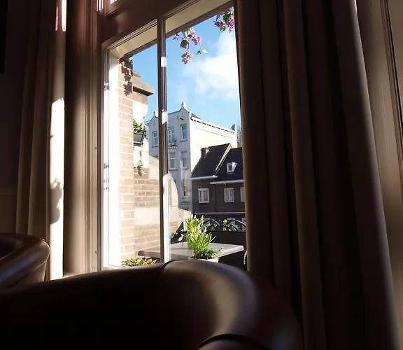 클레멘스 암스테르담